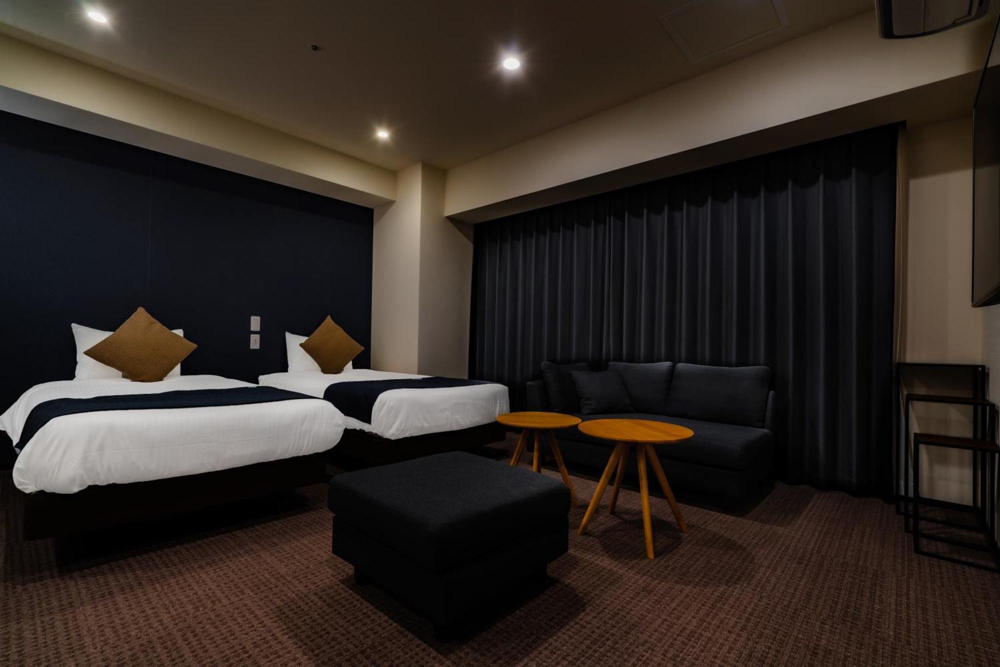 札幌兰多尔套房公寓 5*