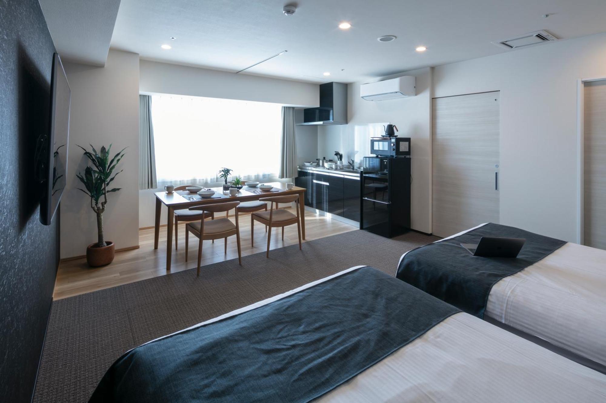 札幌兰多尔套房公寓 5*
